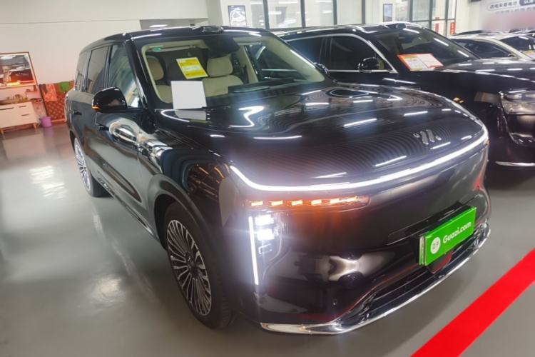 Used IM Zhiji LS8 2026 Model 52 Max+ Tech Flagship Five-Seat Front Right 45 Deg