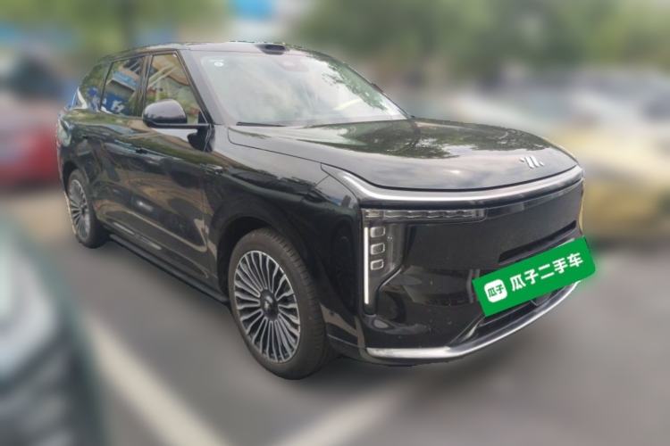 Used IM Zhiji LS8 2026 Model 52 Max+ Tech Flagship Five-Seat Front Right 45 Deg