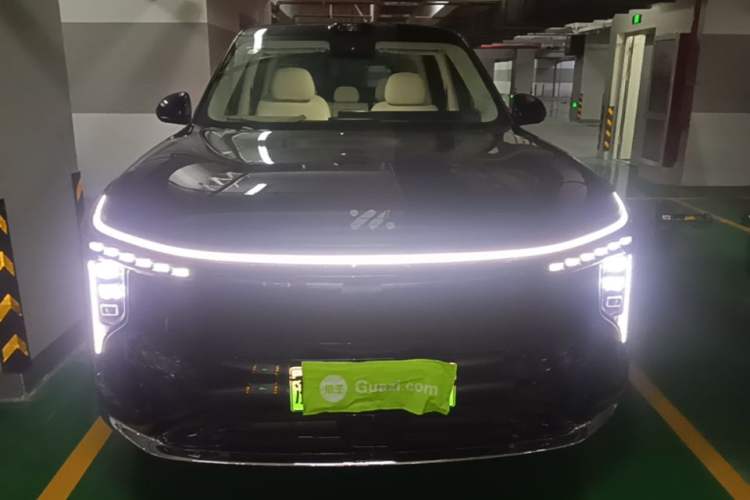 Used IM Zhiji LS8 2026 Model 52 Max+ Tech Flagship Five-Seat Front