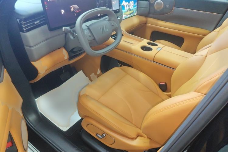 Used IM Zhiji LS8 2026 Model 52 Max+ Luxury Six-Seat Left Front Seat