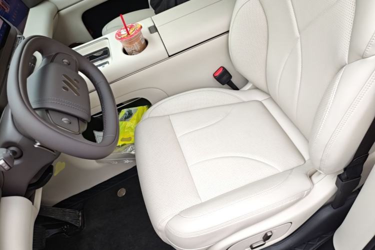 Used IM Zhiji LS8 2026 Model 52 Max+ Tech Flagship Five-Seat Left Front Seat
