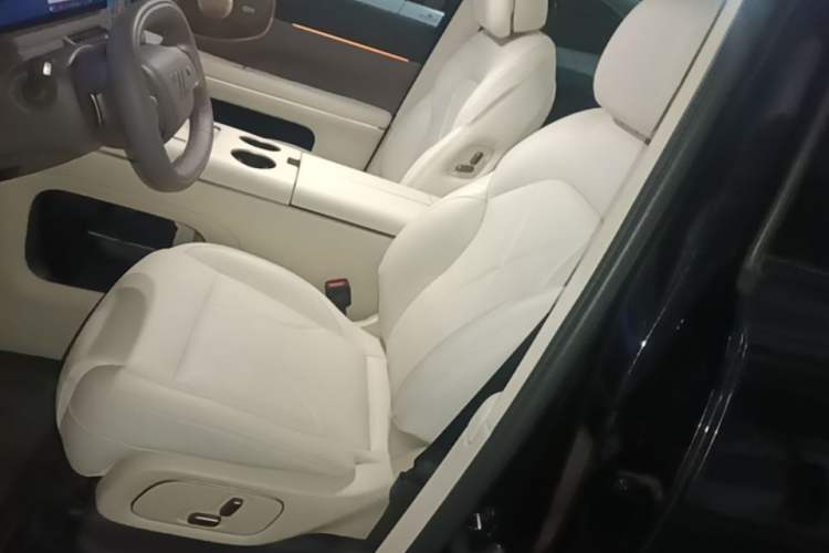 Used IM Zhiji LS8 2026 Model 52 Max+ Tech Flagship Five-Seat Left Front Seat