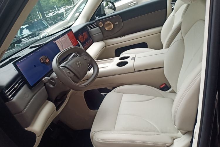 Used IM Zhiji LS8 2026 Model 52 Max+ Tech Flagship Five-Seat Left Front Seat
