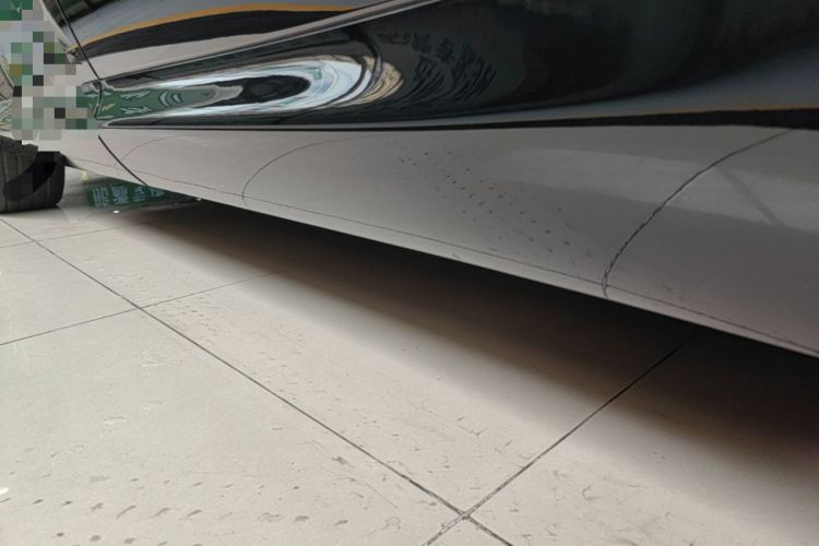 Used IM Zhiji LS8 2026 Model 52 Max+ Tech Flagship Five-Seat Left Side Sill