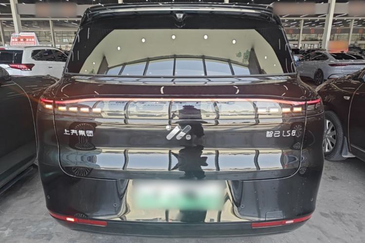 Used IM Zhiji LS8 2026 Model 52 Max+ Luxury Six-Seat Rear