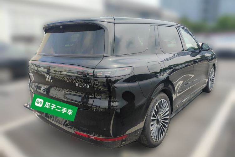 Used IM Zhiji LS8 2026 Model 52 Max+ Tech Flagship Five-Seat Rear Right 45 Deg