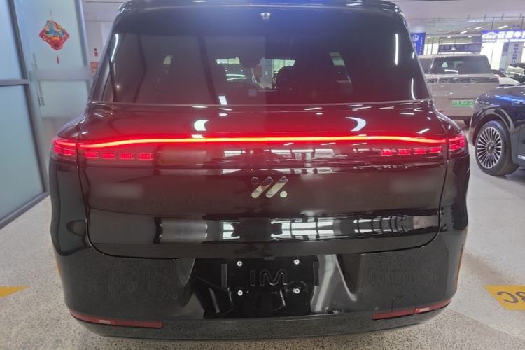 Used IM Zhiji LS8 2026 Model 52 Max+ Luxury Six-Seat Rear