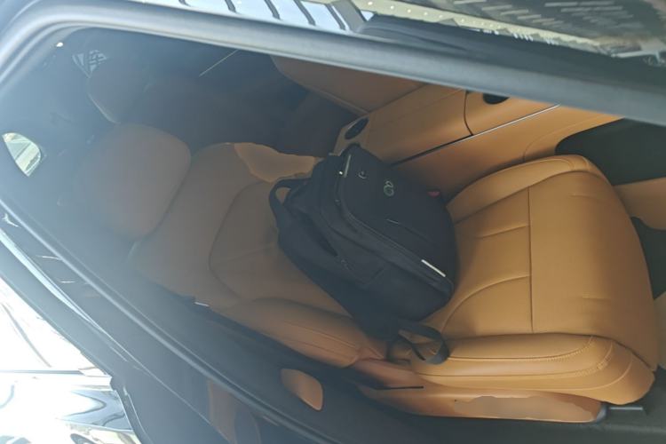 Used IM Zhiji LS8 2026 Model 52 Max+ Luxury Six-Seat Right Front Seat