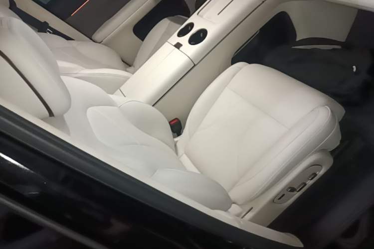 Used IM Zhiji LS8 2026 Model 52 Max+ Tech Flagship Five-Seat Right Front Seat