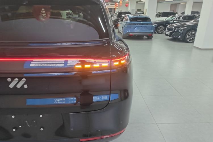 Used IM Zhiji LS8 2026 Model 66 Ultra Tech Flagship Five-Seat Right Rear Taillight