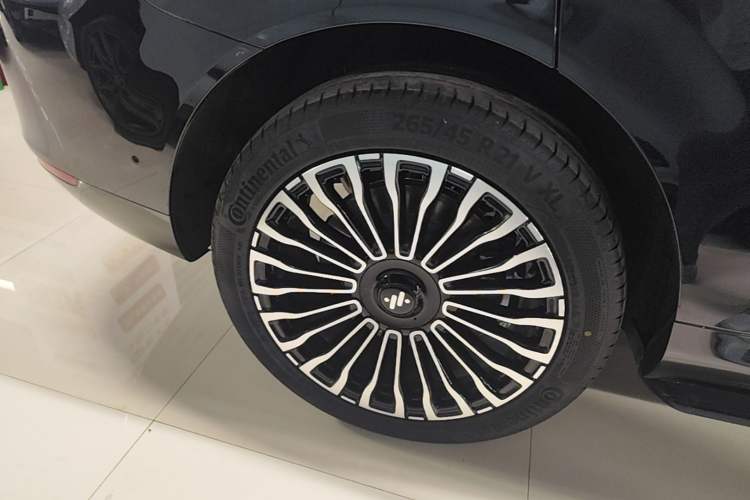 Used IM Zhiji LS8 2026 Model 52 Max+ Luxury Six-Seat Right Rear Wheel Hub