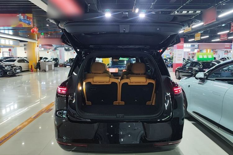 Used IM Zhiji LS8 2026 Model 52 Max+ Luxury Six-Seat Trunk