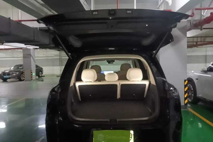 Used IM Zhiji LS8 2026 Model 52 Max+ Tech Flagship Five-Seat Trunk