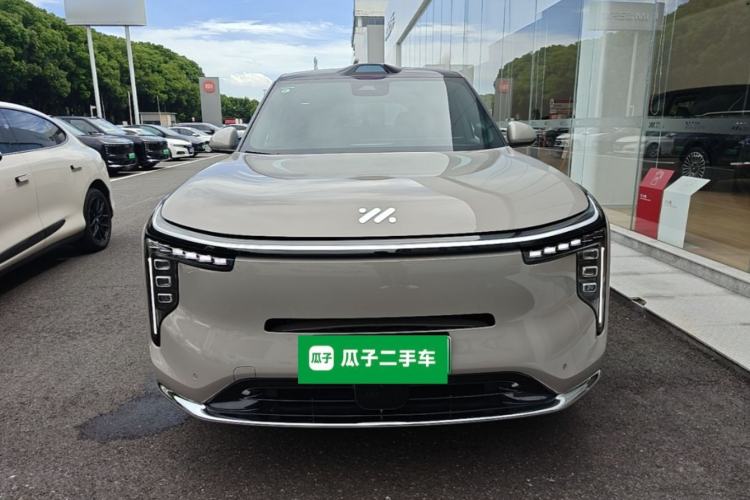 Used IM Zhiji LS8 2026 Model 66 Ultra Tech Flagship Five-Seat Front