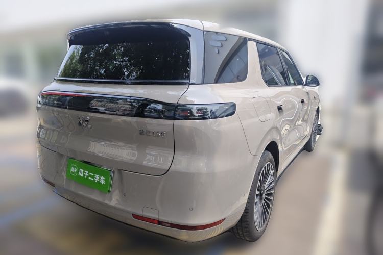 Used IM Zhiji LS8 2026 Model 66 Ultra Tech Flagship Five-Seat Rear Right 45 Deg