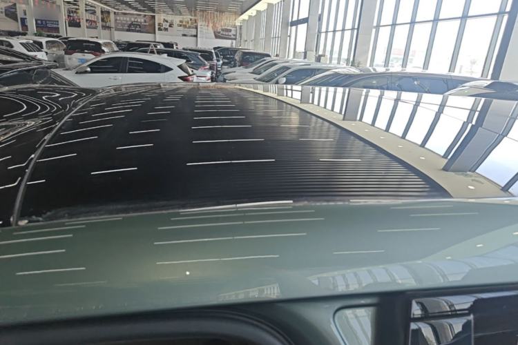 Used IM Zhiji LS8 2026 Model 66 Ultra Luxury Six-Seat Roof