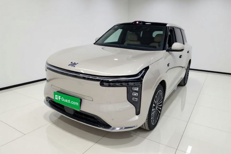 IM Zhiji LS8 2026 Model 66 Ultra Tech Flagship Five-Seat