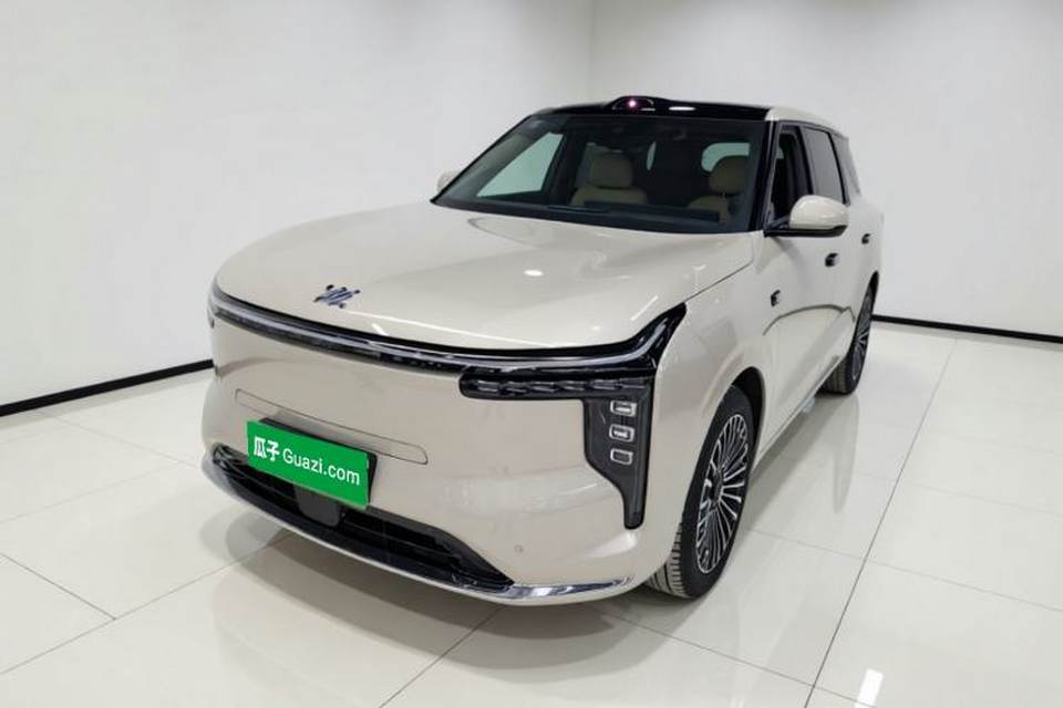IM Zhiji LS8 2026