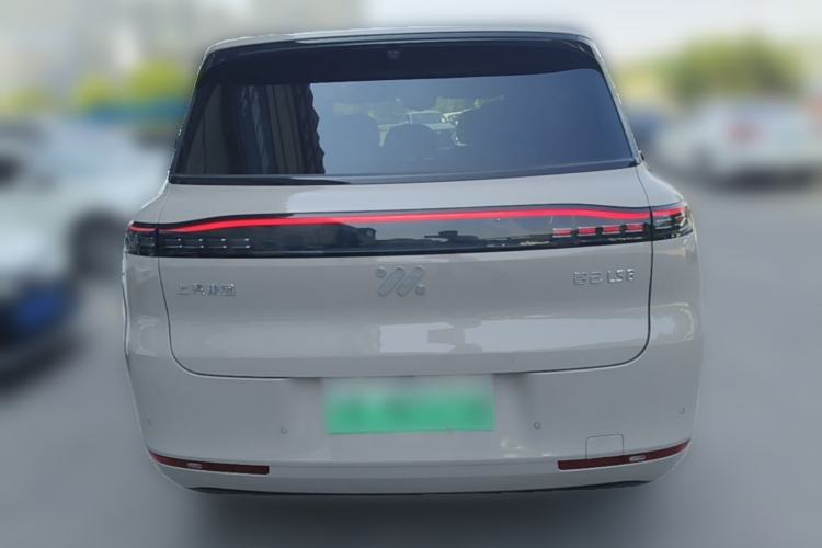 Used IM Zhiji LS8 2026 Model 66 Ultra Tech Flagship Five-Seat Rear