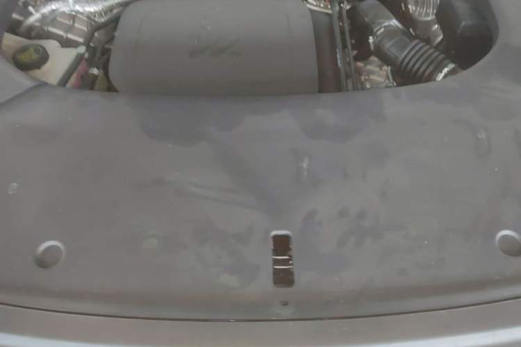 Used IM Zhiji LS8 2026 Model 52 Max+ Luxury Six-Seat Engine Bay