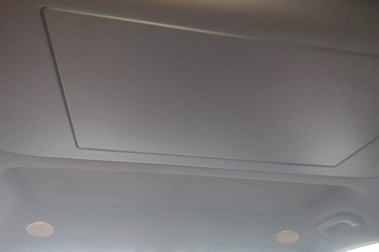 Used IM Zhiji LS8 2026 Model 52 Max+ Luxury Six-Seat Headliner