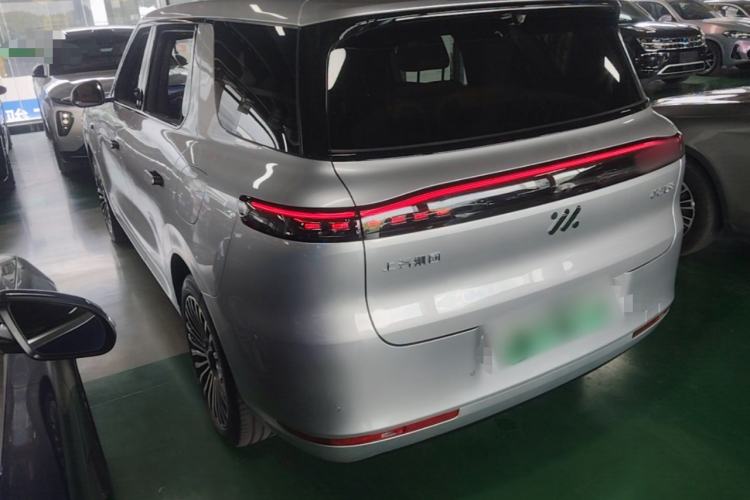 Used IM Zhiji LS8 2026 Model 52 Max+ Luxury Six-Seat Rear Left 45 Deg