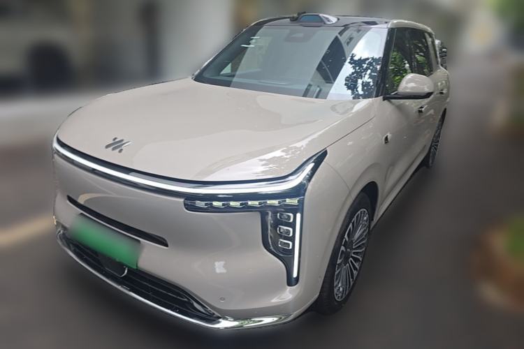 Used IM Zhiji LS8 2026 Model 66 Ultra Tech Flagship Five-Seat Guazi used car, China used car export, Used car for sale, Used cars, Cheapest cars for sale