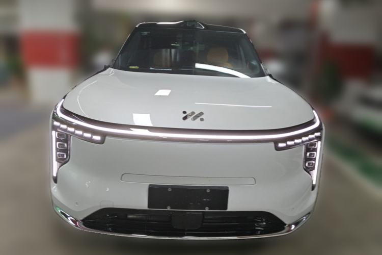 Used IM Zhiji LS8 2026 Model 66 Ultra Tech Flagship Five-Seat Front