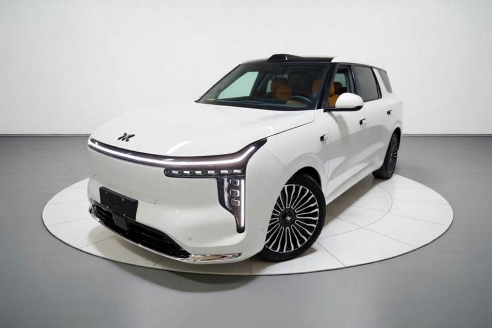 IM Zhiji LS8 2026