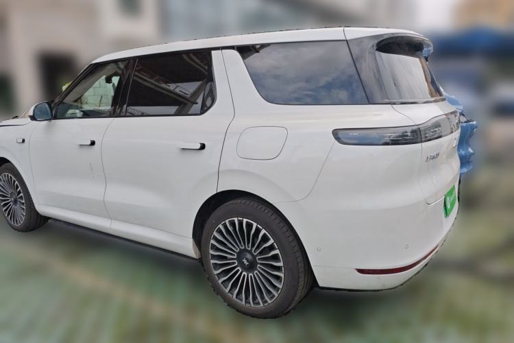 Used IM Zhiji LS8 2026 Model 52 Max+ Luxury Six-Seat Rear Left 45 Deg