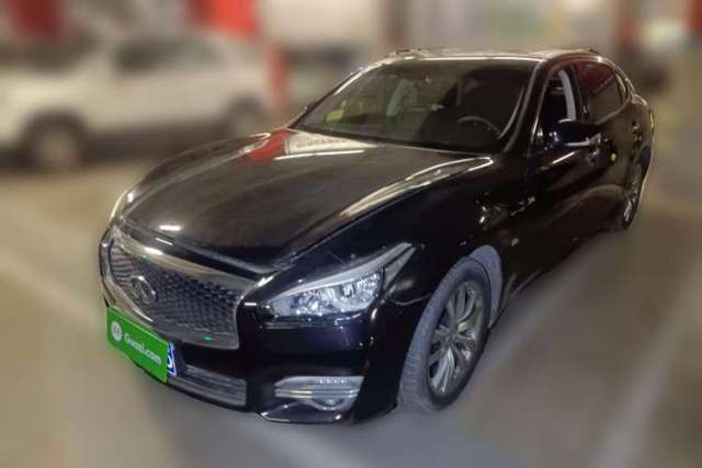 Ojetý Infiniti 2015 Q70L 2.5L Elite Edition