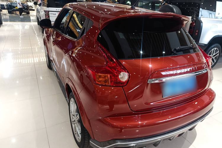 Used Infiniti ESQ 2014 1.6L Spontaneous Edition Exterior 3