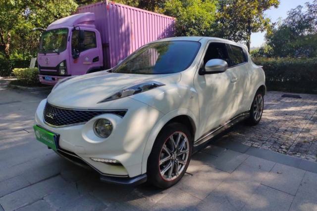 Used Infiniti ESQ 2014 1.6L Spontaneous Edition