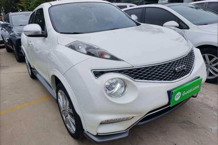 Used Infiniti ESQ 2014 1.6L Spontaneous Edition Exterior 2