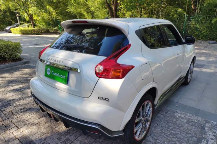 Used Infiniti ESQ 2014 1.6L Spontaneous Edition Exterior 3