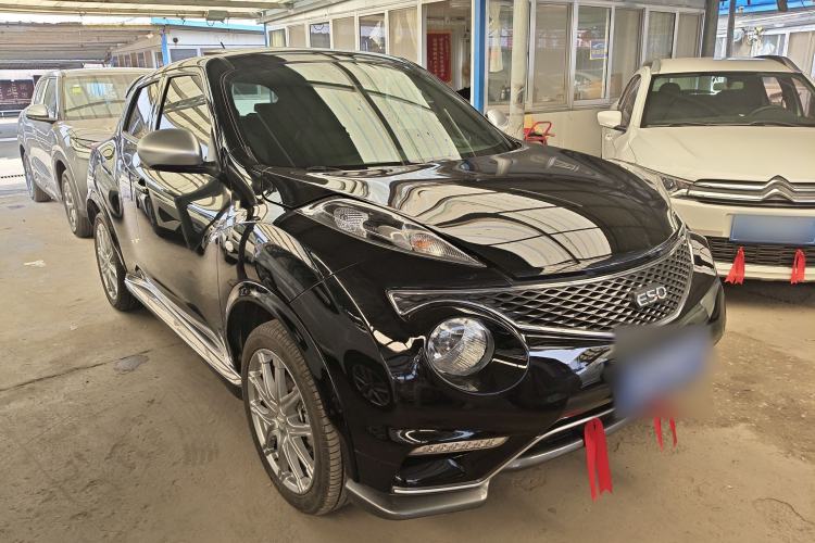 Used Infiniti ESQ 2014 1.6L Luxury Edition Exterior 1
