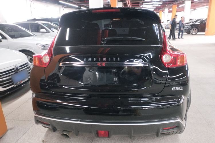 Used Infiniti ESQ 2014 1.6L Spontaneous Edition Rear