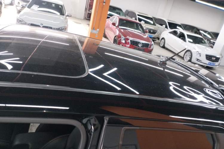 Used Infiniti ESQ 2014 1.6L Spontaneous Edition Roof