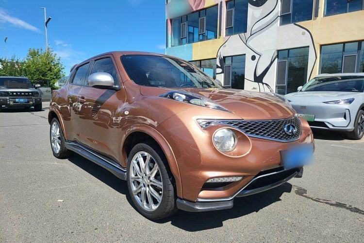Used Infiniti ESQ 2014 1.6L Spontaneous Edition Exterior 1