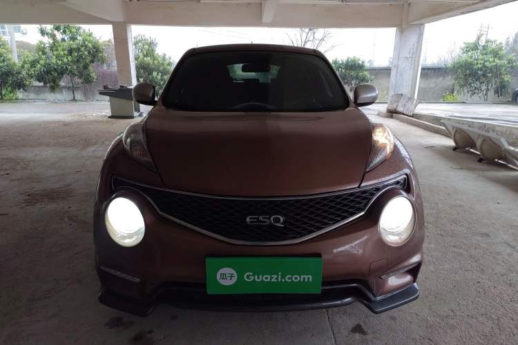 Used Infiniti ESQ 2014 1.6L Spontaneous Edition Front