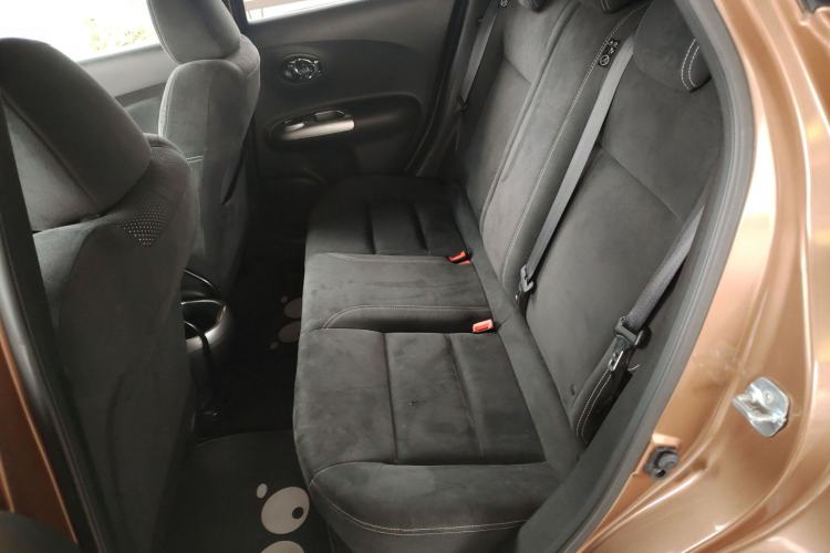 Used Infiniti ESQ 2014 1.6L Spontaneous Edition Left Rear Seat