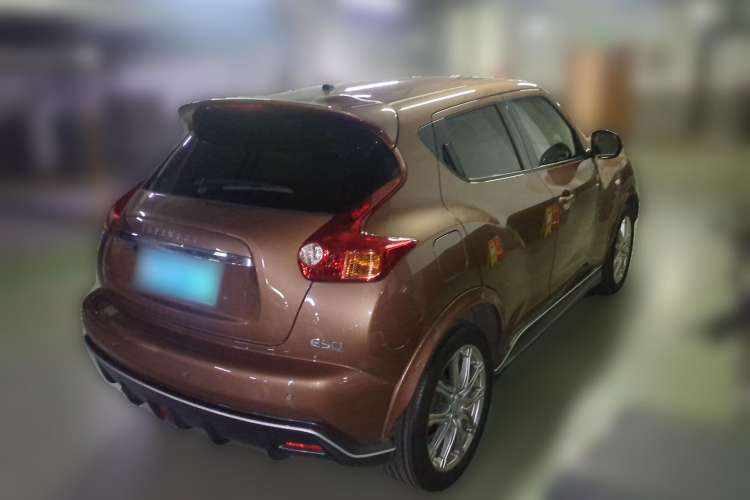 Used Infiniti ESQ 2014 1.6L Luxury Edition Rear Right 45 Deg