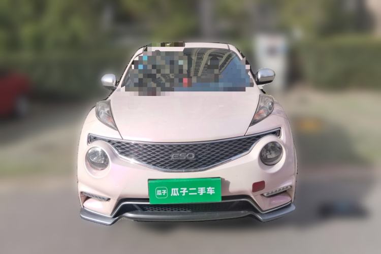 Used Infiniti ESQ 2014 1.6L Spontaneous Edition Front
