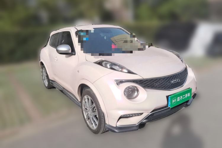 Used Infiniti ESQ 2014 1.6L Spontaneous Edition Front Right 45 Deg