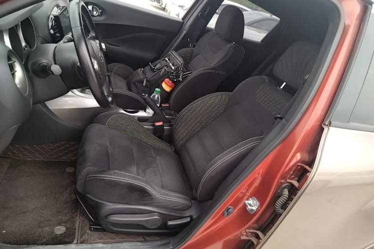 Used Infiniti ESQ 2014 1.6L Spontaneous Edition Left Front Seat