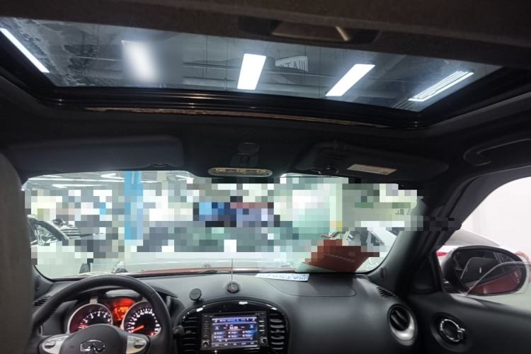 Used Infiniti ESQ 2014 1.6L Spontaneous Edition Headliner