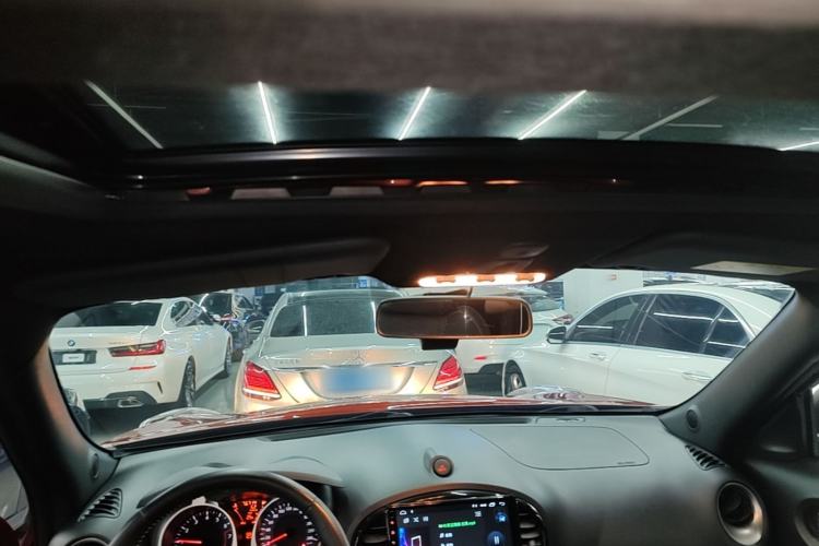 Used Infiniti ESQ 2014 1.6L Spontaneous Edition Headliner