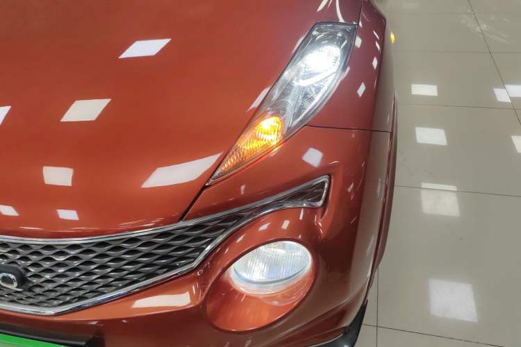 Used Infiniti ESQ 2014 1.6L Spontaneous Edition Left Front Headlight