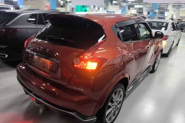 Used Infiniti ESQ 2014 1.6L Spontaneous Edition Rear Right 45 Deg