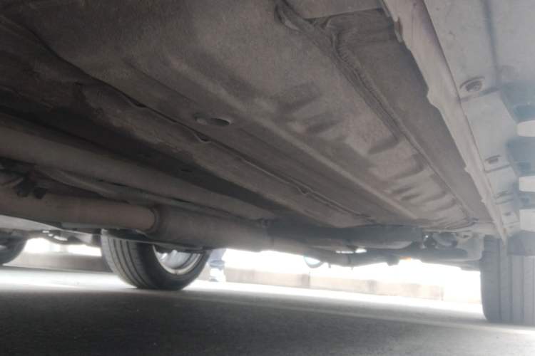 Used Infiniti ESQ 2014 1.6T Dynamic Edition Chassis Front Left